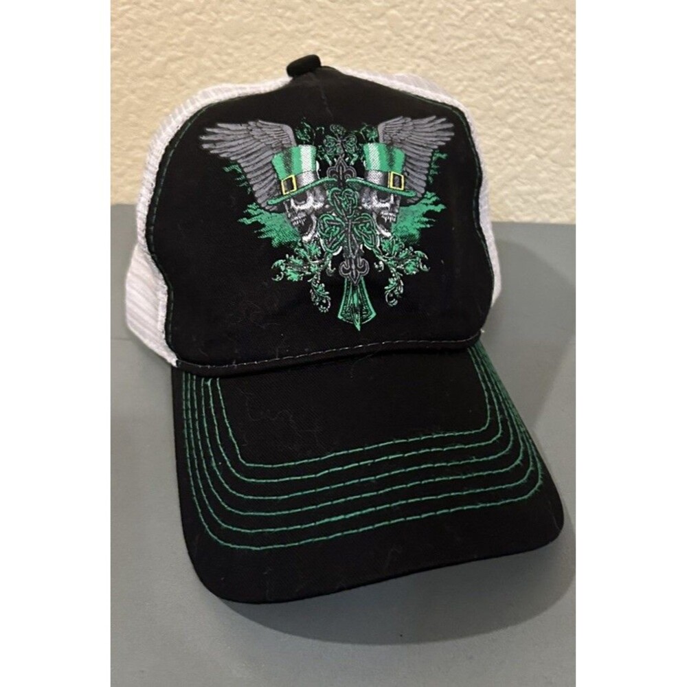 Vintage Y2K Irish Skull Trucker Hat Celtic Cross Leprechaun Skulls Wings Grunge